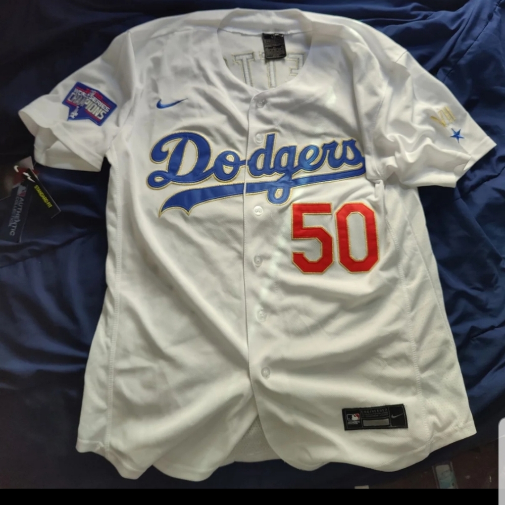 Nwt Dodgers 2020 mookie jersey